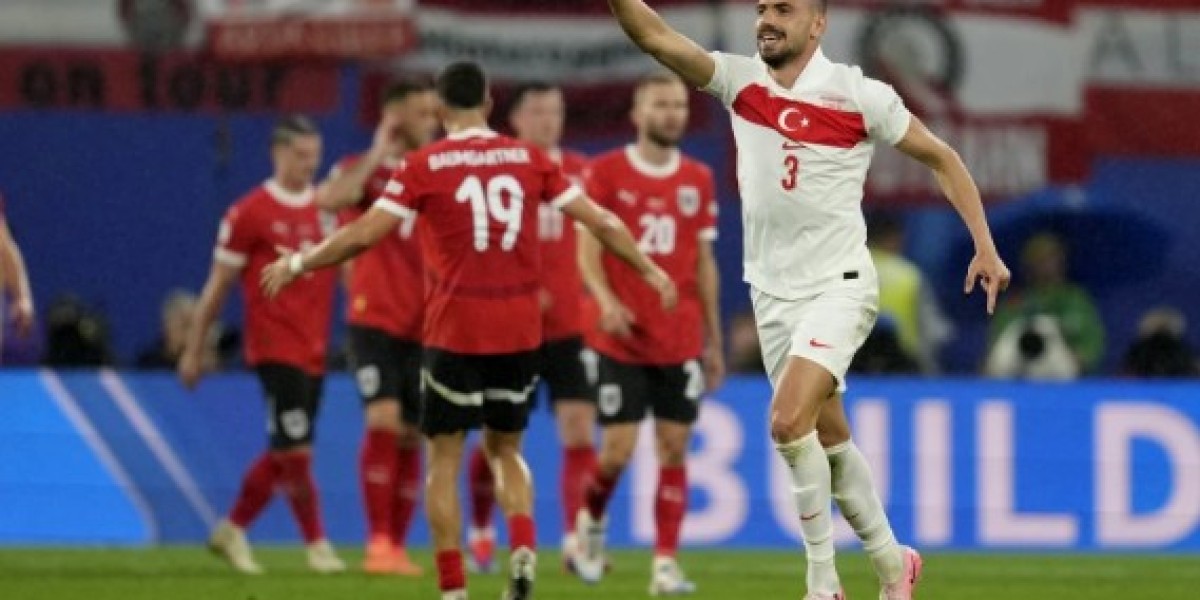 Tyrkiet slår Østrig 2-1 og er klar til kvartfinalen i Euro 2024