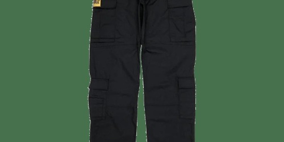 Corteiz Cargos: Merging Style, Comfort, and Practicality