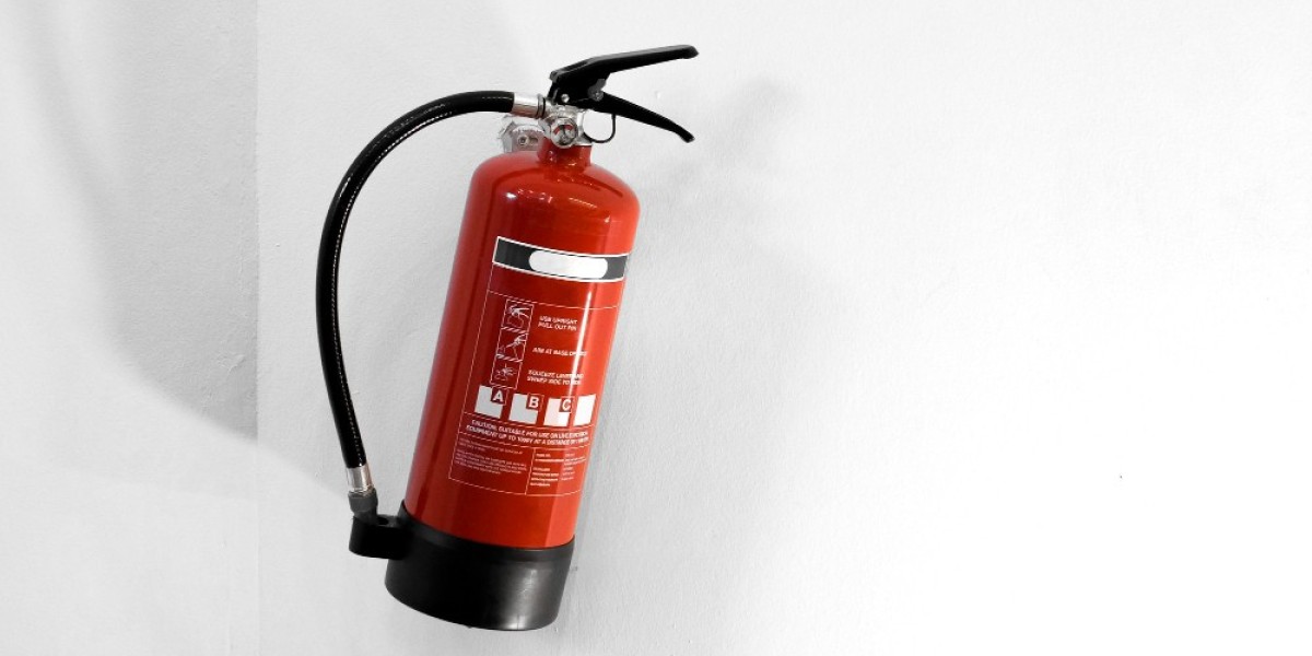 Fire Extinguisher Essential Safety Tips for Home and Boat