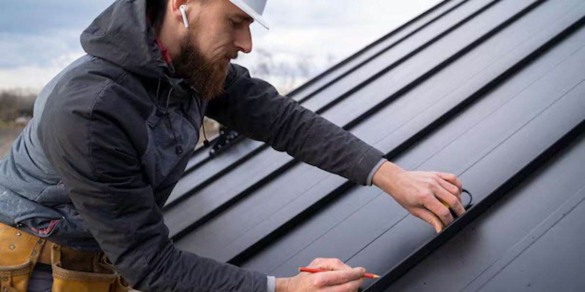 How Roof Insulation Can Cut Your Heating Costs This Winter