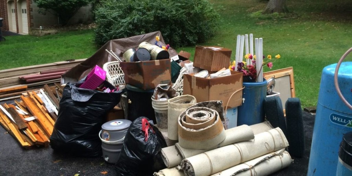 Junk Removal in Palm Beach Garden : Clearing Clutter with Ease