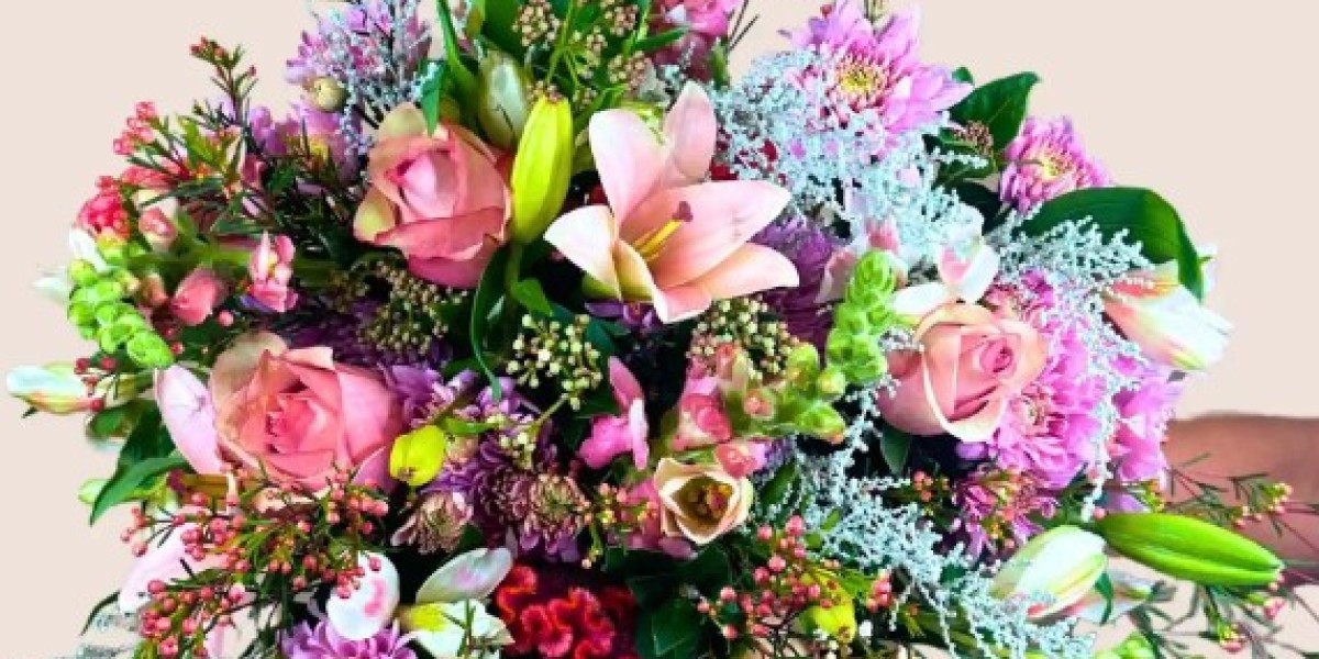 Online Flower Delivery in Lahore: Bringing Joy to Your Doorstep