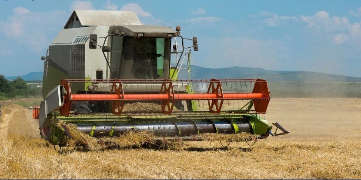 Combine Harvester Market Size, Share, Trends & Forecast | 2032