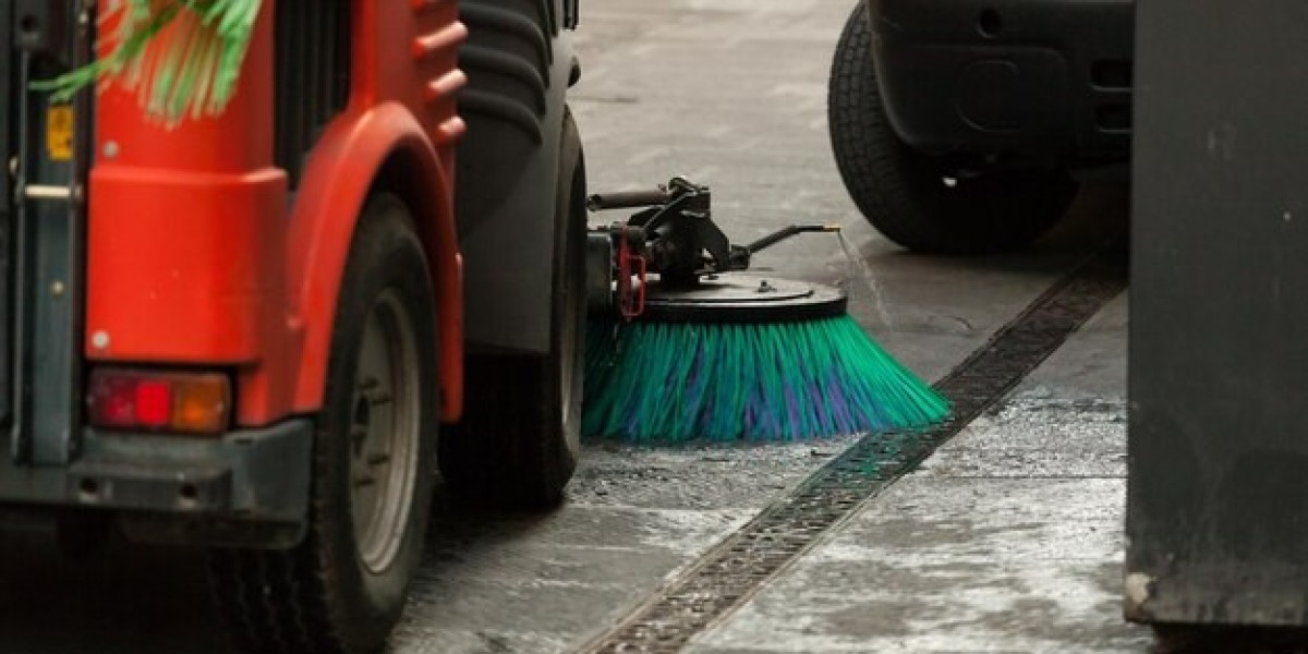 The Ultimate Guide to Road Sweeper Hire: Choosing the Best for Your Project