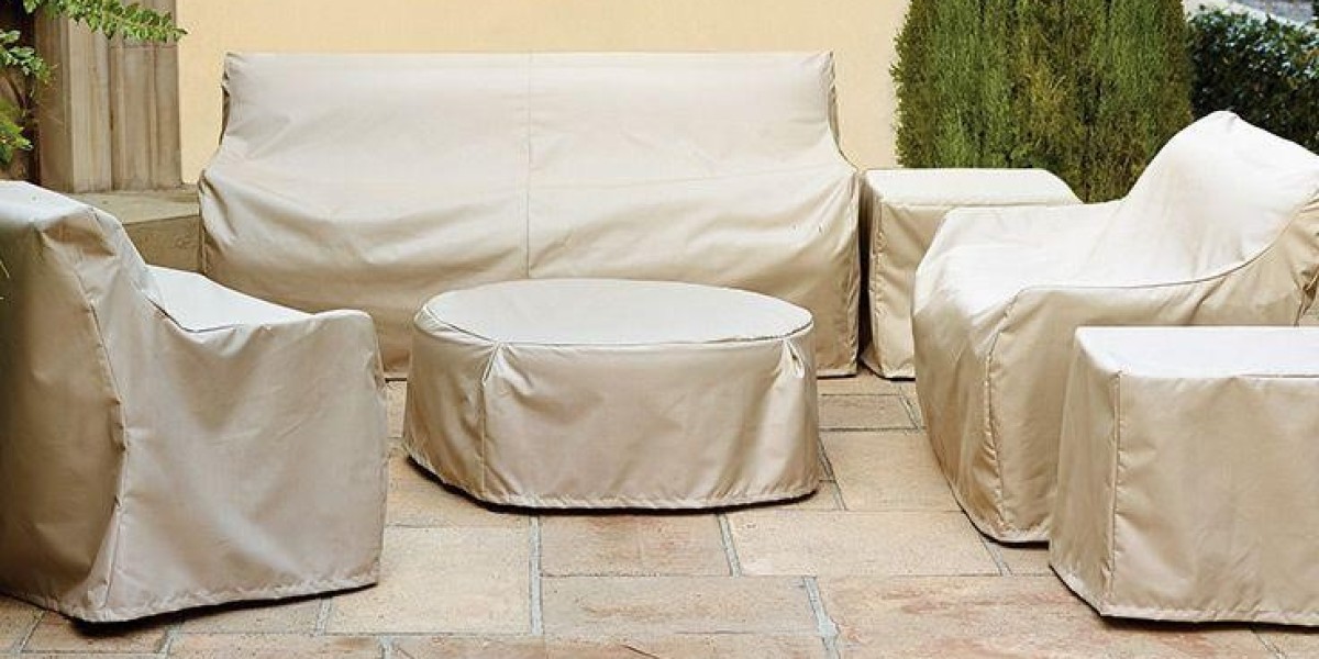 Luxury Garden Furniture Covers for Elegant Gardens in Dubai