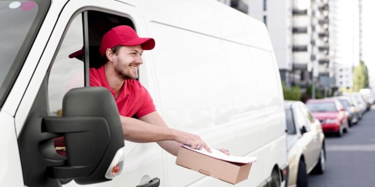 How to Get Courier Contracts in the UK