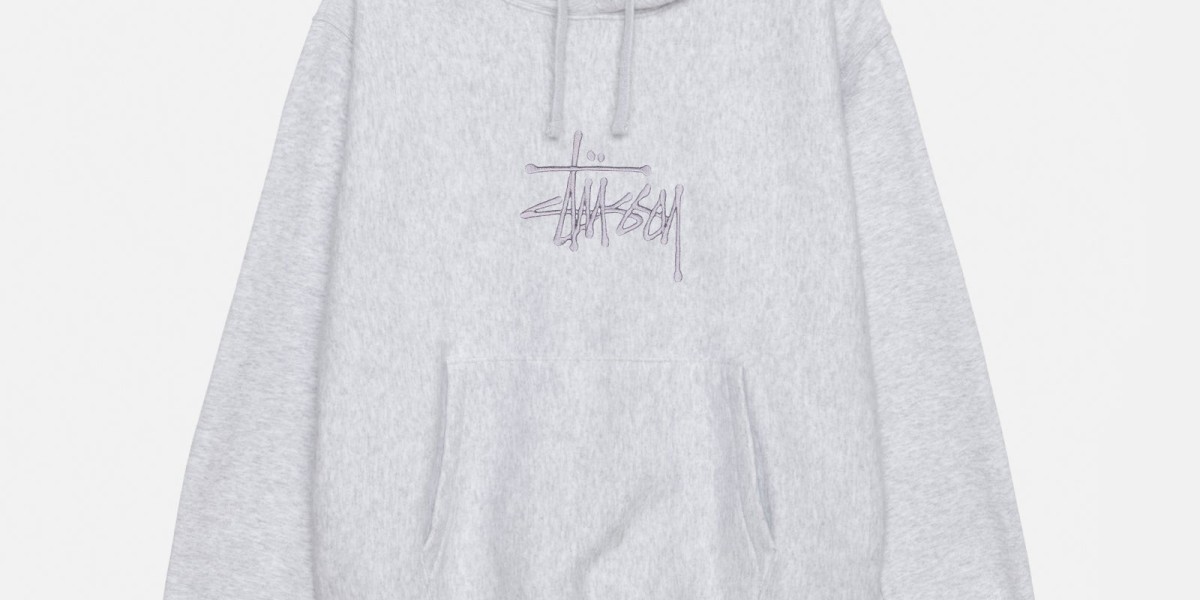 What’s the Key Difference Between Hellstar and Stussy Hoodies?